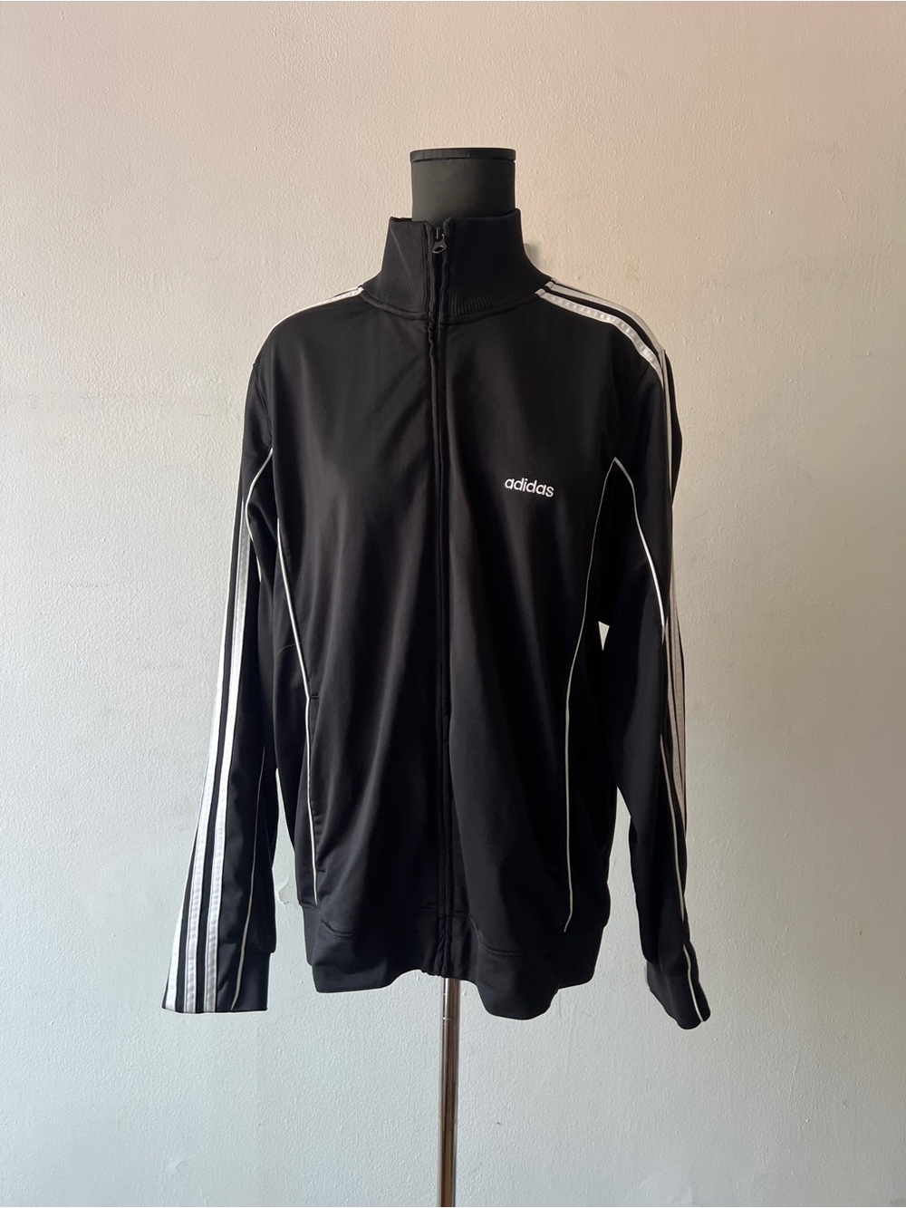 adidas man mens Black Track Jacket zip up White Stripe size large lightweight
